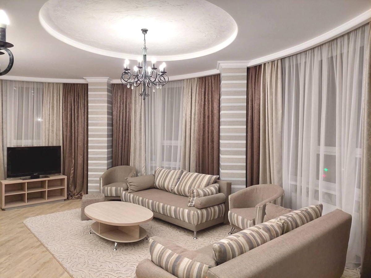 Sell 3-room apartment. Одесса, Макаренко , 2а — photo 1