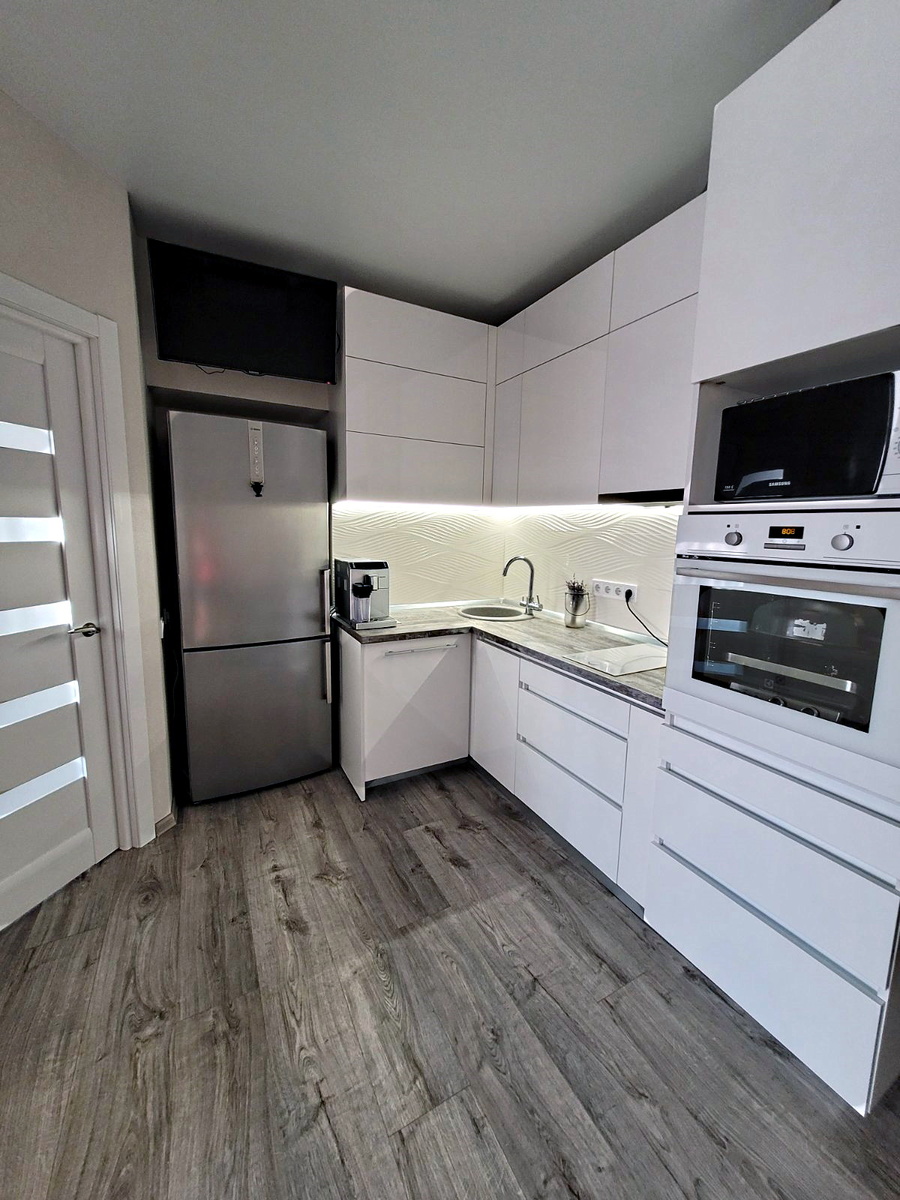 Sell 3-room apartment. Одесса, Жемчужная , 9 — photo 3